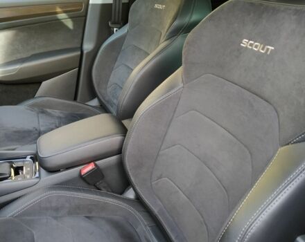 Серый Шкода Kodiaq Scout, объемом двигателя 2 л и пробегом 32 тыс. км за 32000 $, фото 4 на Automoto.ua