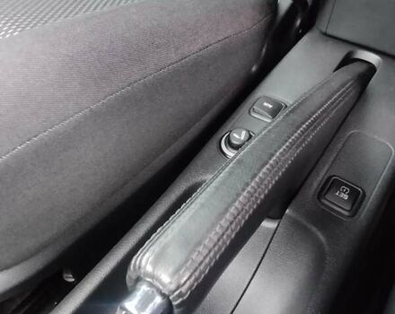 Черный Шкода Roomster Scout, объемом двигателя 1.6 л и пробегом 196 тыс. км за 5950 $, фото 28 на Automoto.ua