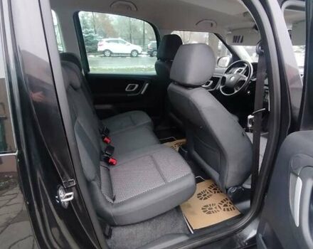 Черный Шкода Roomster Scout, объемом двигателя 1.6 л и пробегом 196 тыс. км за 5950 $, фото 53 на Automoto.ua