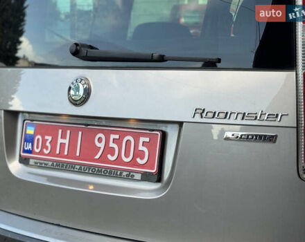 Коричневий Шкода Roomster Scout, об'ємом двигуна 1.6 л та пробігом 250 тис. км за 5900 $, фото 15 на Automoto.ua