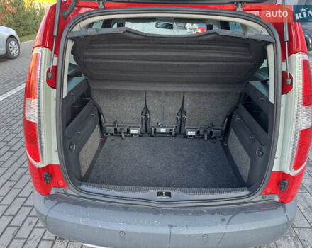 Красный Шкода Roomster Scout, объемом двигателя 1.6 л и пробегом 155 тыс. км за 7300 $, фото 5 на Automoto.ua