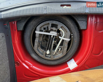 Красный Шкода Roomster Scout, объемом двигателя 1.6 л и пробегом 155 тыс. км за 7300 $, фото 6 на Automoto.ua