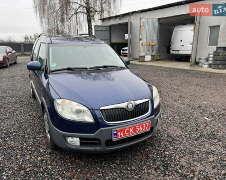 Синий Шкода Roomster Scout, объемом двигателя 1.4 л и пробегом 196 тыс. км за 6850 $, фото 4 на Automoto.ua