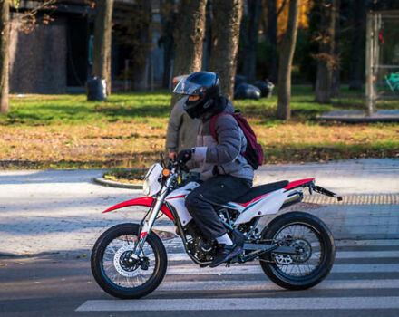 Красный СкайБайк CRDX, объемом двигателя 0.25 л и пробегом 13 тыс. км за 1200 $, фото 8 на Automoto.ua