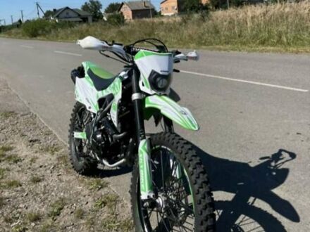 СкайБайк CRDX 200 2022 в Стрые на Automoto.ua Зеленый СкайБайк CRDX 200, объемом двигателя 0.25 л и пробегом 7 тыс. км за 1100 $, фото 1 на Automoto.ua