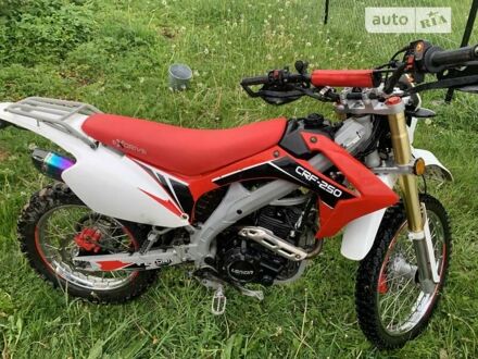 СкайБайк CRF, объемом двигателя 0.25 л и пробегом 100 тыс. км за 1300 $, фото 1 на Automoto.ua