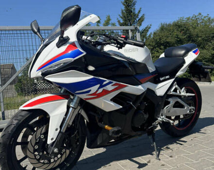 Белый СкайМото Rider, объемом двигателя 0.25 л и пробегом 7 тыс. км за 1850 $, фото 1 на Automoto.ua