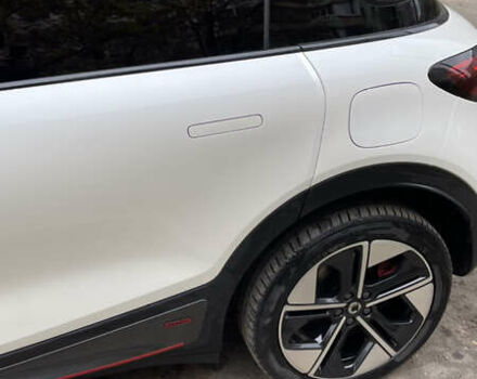 Білий Смарт #1, об'ємом двигуна 0 л та пробігом 32 тис. км за 29900 $, фото 9 на Automoto.ua