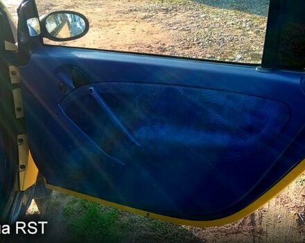 Желтый Смарт Сити, объемом двигателя 0.6 л и пробегом 200 тыс. км за 2399 $, фото 6 на Automoto.ua