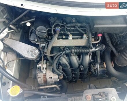 Білий Смарт Forfour, об'ємом двигуна 1.12 л та пробігом 270 тис. км за 3000 $, фото 24 на Automoto.ua