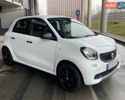 Білий Смарт Forfour, об'ємом двигуна 0 л та пробігом 41 тис. км за 8800 $, фото 8 на Automoto.ua