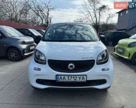 Білий Смарт Forfour, об'ємом двигуна 0 л та пробігом 22 тис. км за 10750 $, фото 3 на Automoto.ua