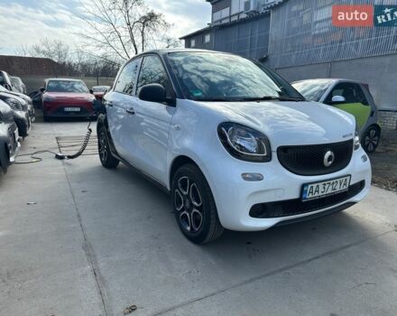 Білий Смарт Forfour, об'ємом двигуна 0 л та пробігом 22 тис. км за 10750 $, фото 4 на Automoto.ua