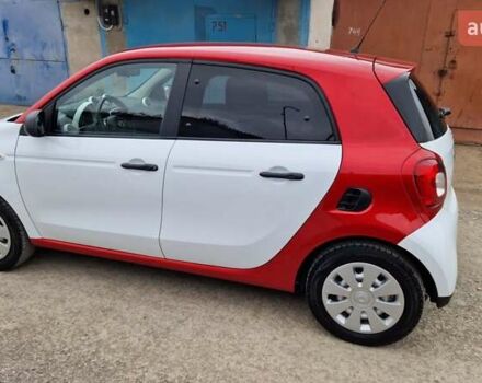 Білий Смарт Forfour, об'ємом двигуна 0.9 л та пробігом 54 тис. км за 9800 $, фото 4 на Automoto.ua