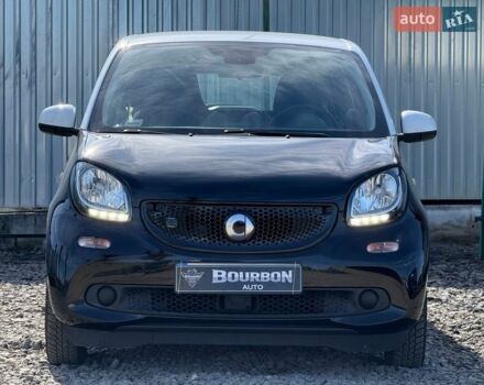 Білий Смарт Forfour, об'ємом двигуна 0 л та пробігом 47 тис. км за 9490 $, фото 3 на Automoto.ua