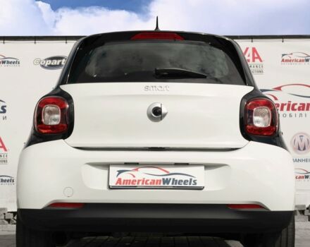 Білий Смарт Forfour, об'ємом двигуна 0 л та пробігом 24 тис. км за 14400 $, фото 4 на Automoto.ua