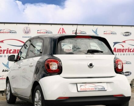 Білий Смарт Forfour, об'ємом двигуна 0 л та пробігом 24 тис. км за 14400 $, фото 5 на Automoto.ua