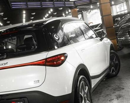 Белый Смарт Форфор, объемом двигателя 0 л и пробегом 56 тыс. км за 18900 $, фото 16 на Automoto.ua