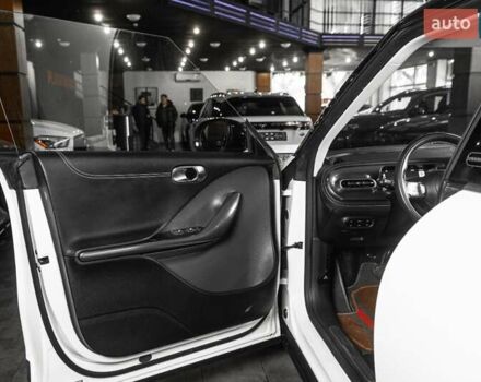 Белый Смарт Форфор, объемом двигателя 0 л и пробегом 56 тыс. км за 18900 $, фото 17 на Automoto.ua