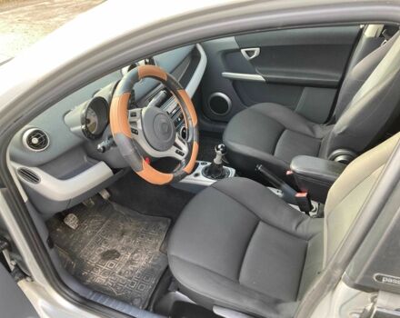 Смарт Forfour 2005 у Львові на Automoto.ua Чорний Смарт Forfour, об'ємом двигуна 1.3 л та пробігом 261 тис. км за 2700 $, фото 17 на Automoto.ua