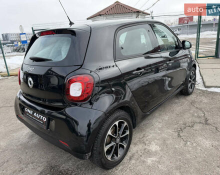 Чорний Смарт Forfour, об'ємом двигуна 1 л та пробігом 86 тис. км за 10790 $, фото 4 на Automoto.ua
