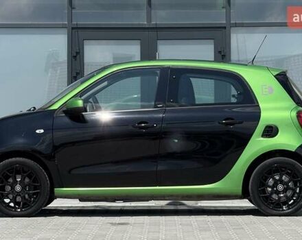 Чорний Смарт Forfour, об'ємом двигуна 0 л та пробігом 83 тис. км за 8400 $, фото 2 на Automoto.ua