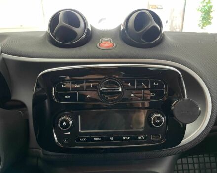 Червоний Смарт Forfour, об'ємом двигуна 0.9 л та пробігом 140 тис. км за 8990 $, фото 13 на Automoto.ua