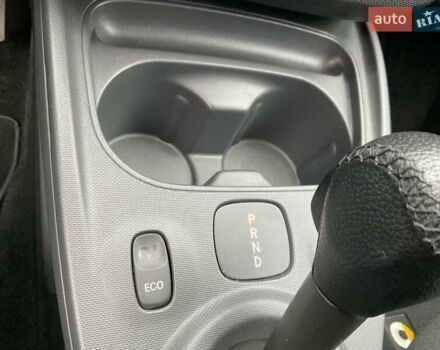 Красный Смарт Форфор, объемом двигателя 0 л и пробегом 33 тыс. км за 9200 $, фото 27 на Automoto.ua