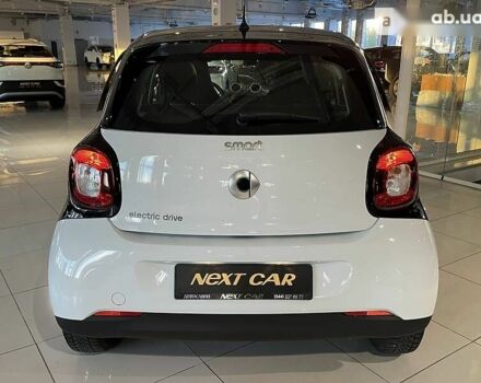Смарт Форфор, объемом двигателя 0 л и пробегом 21 тыс. км за 14850 $, фото 9 на Automoto.ua