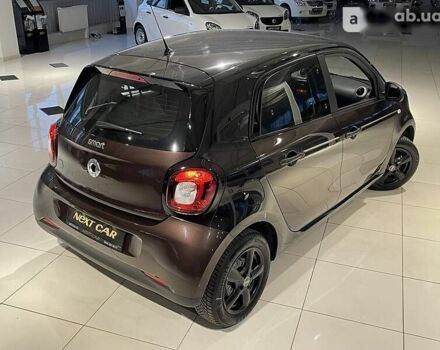 Смарт Форфор, объемом двигателя 0 л и пробегом 25 тыс. км за 15400 $, фото 2 на Automoto.ua