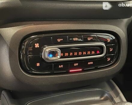 Смарт Форфор, объемом двигателя 0 л и пробегом 29 тыс. км за 16200 $, фото 27 на Automoto.ua