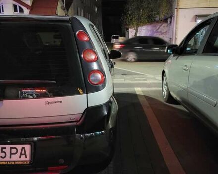 Сірий Смарт Forfour, об'ємом двигуна 1.5 л та пробігом 250 тис. км за 3200 $, фото 7 на Automoto.ua