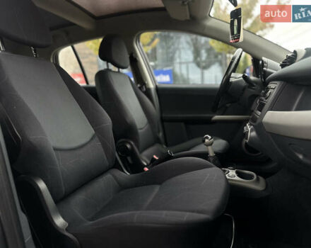 Сірий Смарт Forfour, об'ємом двигуна 1.3 л та пробігом 185 тис. км за 3800 $, фото 43 на Automoto.ua