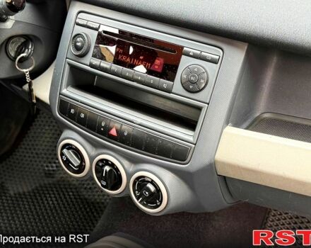 Сірий Смарт Forfour, об'ємом двигуна 1.5 л та пробігом 182 тис. км за 3600 $, фото 10 на Automoto.ua