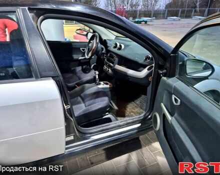 Сірий Смарт Forfour, об'ємом двигуна 1.5 л та пробігом 270 тис. км за 4500 $, фото 2 на Automoto.ua