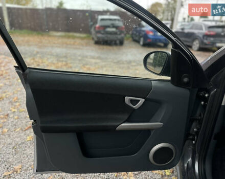 Сірий Смарт Forfour, об'ємом двигуна 1.3 л та пробігом 185 тис. км за 3800 $, фото 22 на Automoto.ua