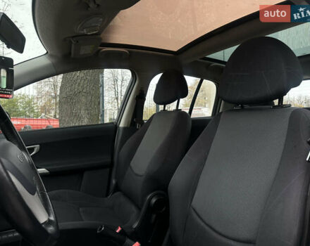 Сірий Смарт Forfour, об'ємом двигуна 1.3 л та пробігом 185 тис. км за 3800 $, фото 37 на Automoto.ua