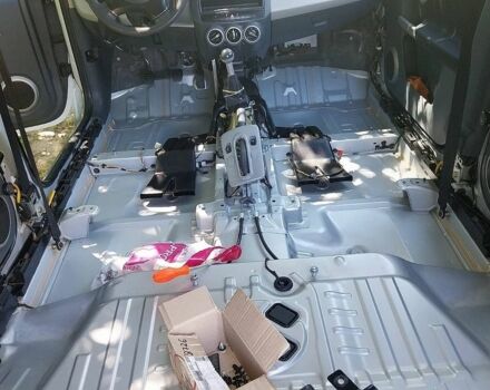 Сірий Смарт Forfour, об'ємом двигуна 1.33 л та пробігом 168 тис. км за 3900 $, фото 8 на Automoto.ua