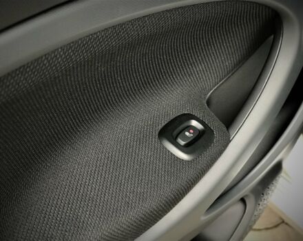Сірий Смарт Forfour, об'ємом двигуна 0 л та пробігом 10 тис. км за 17000 $, фото 22 на Automoto.ua