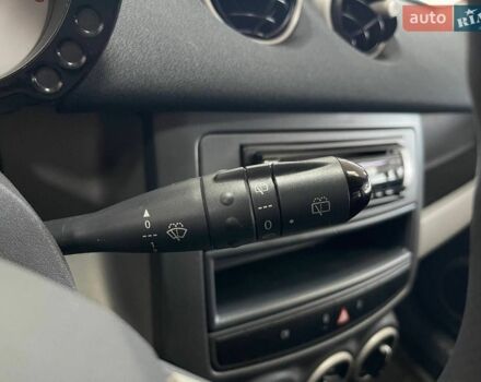 Зелений Смарт Forfour, об'ємом двигуна 1.12 л та пробігом 193 тис. км за 3790 $, фото 24 на Automoto.ua