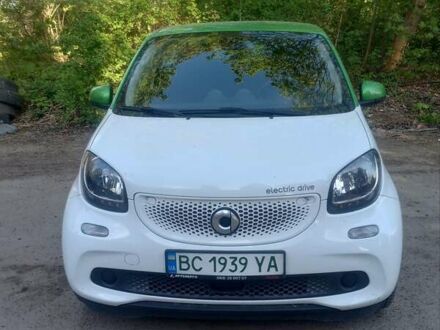 Смарт Forfour 2017 у Львові на Automoto.ua Зелений Смарт Forfour, об'ємом двигуна 0 л та пробігом 59 тис. км за 9500 $, фото 1 на Automoto.ua