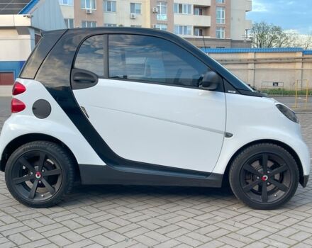 Білий Смарт Fortwo, об'ємом двигуна 1 л та пробігом 138 тис. км за 6490 $, фото 5 на Automoto.ua