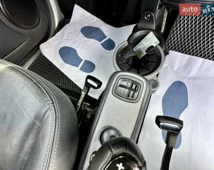 Белый Смарт Форту, объемом двигателя 1 л и пробегом 182 тыс. км за 5200 $, фото 47 на Automoto.ua