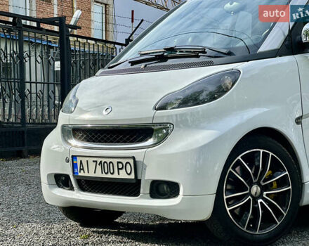 Белый Смарт Форту, объемом двигателя 1 л и пробегом 182 тыс. км за 5200 $, фото 2 на Automoto.ua