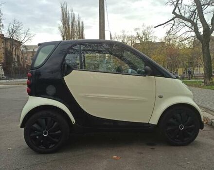 Білий Смарт Fortwo, об'ємом двигуна 0.7 л та пробігом 141 тис. км за 3200 $, фото 3 на Automoto.ua
