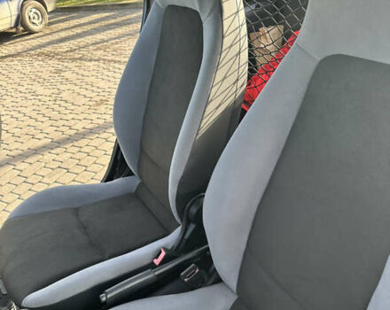 Білий Смарт Fortwo, об'ємом двигуна 1 л та пробігом 185 тис. км за 5900 $, фото 24 на Automoto.ua