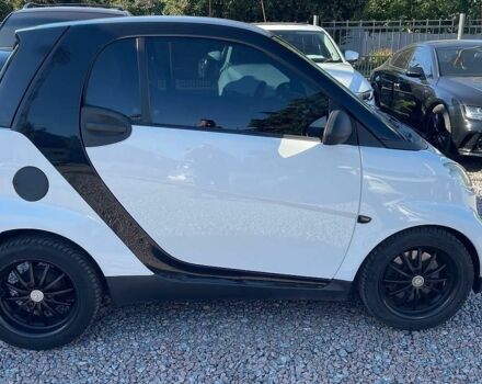 Білий Смарт Fortwo, об'ємом двигуна 1 л та пробігом 92 тис. км за 5200 $, фото 7 на Automoto.ua