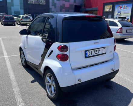 Білий Смарт Fortwo, об'ємом двигуна 1 л та пробігом 92 тис. км за 5400 $, фото 2 на Automoto.ua