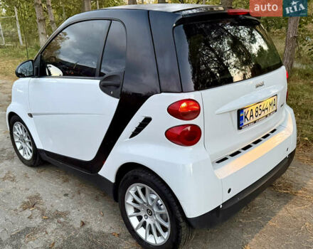 Білий Смарт Fortwo, об'ємом двигуна 1 л та пробігом 133 тис. км за 5200 $, фото 12 на Automoto.ua