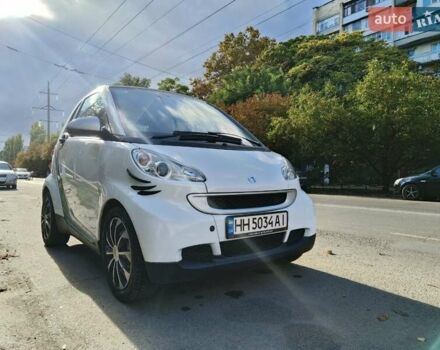 Білий Смарт Fortwo, об'ємом двигуна 1 л та пробігом 161 тис. км за 5500 $, фото 6 на Automoto.ua
